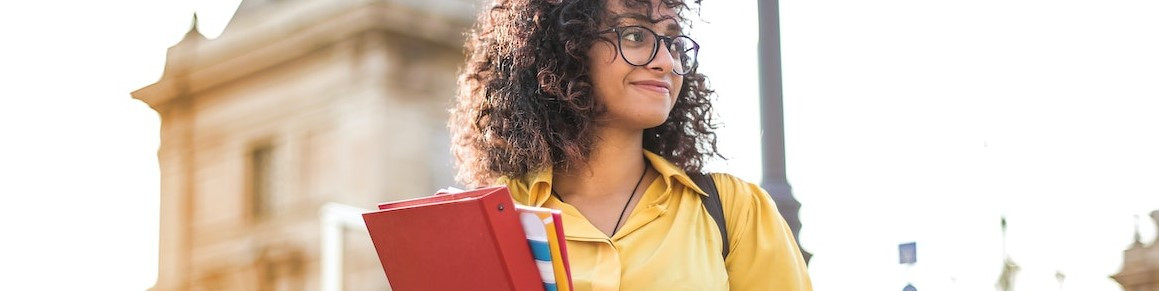 ¿Por qué deberías estudiar una Maestría?